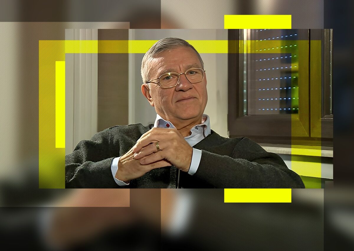 Imagine Stire Metoda prin care Mircea Sandu speră să învingă cancerul pentru a treia oară! Mărturisiri emoționante ale fostului președinte FRF„ Vreau să trăiesc pentru nepoți. Sper să ajung să-mi cunosc și strănepoții”. | 2review.ro