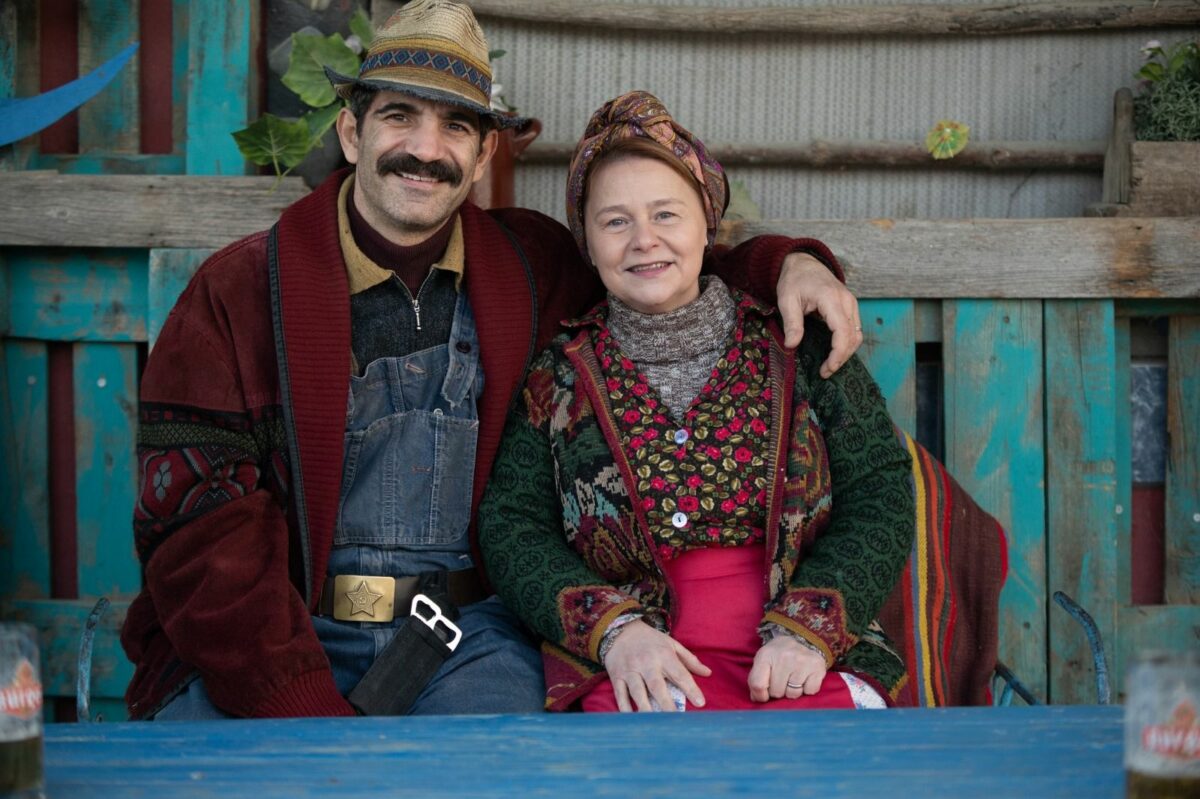 Imagine Stire De ce nevasta lui Firicel din Las Fierbinți nu are nume. Misterul a fost dezvăluit de unul dintre producătorii serialului Pro Tv | 2review.ro