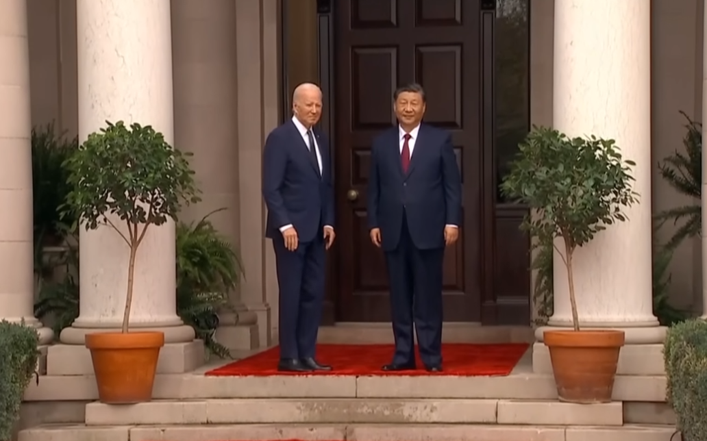„Știi cum se numește mașina aceea? Bestia!”. Moment inedit la întâlnirea dintre Biden și președintele Chinei