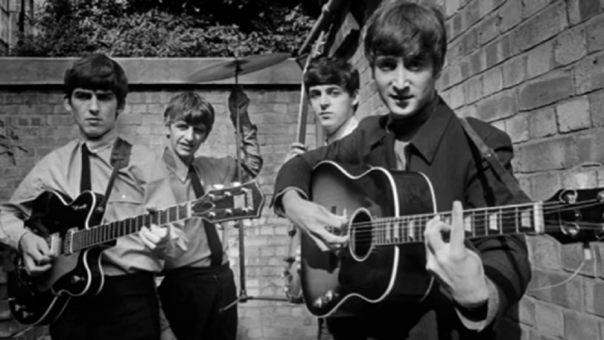 Imagine Stire Trupa The Beatles a lansat ultima melodie. Cum a fost posibil, la ani de zile de la moartea lui John Lennon | 2review.ro