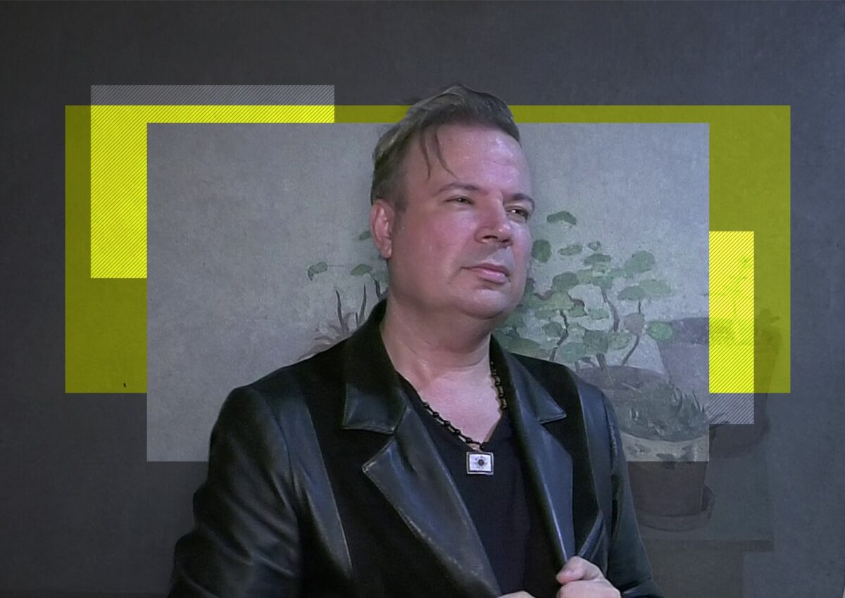 Imagine Stire Dan Helciug, dezlănțuit! Celebrul artist îi mitraliază pe viitori iubiți ai fiicei sale și le transmite acestora, prin intermediul CANCAN.RO, ce urmează să li se întâmple! UN SOCRU DE COȘMAR! | 2review.ro