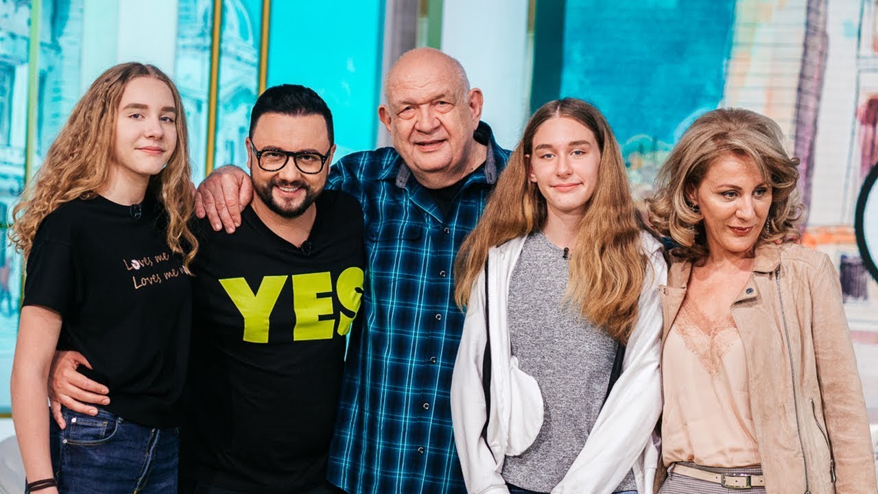 Nevasta lui Nelu Curcă din „La Bloc” este, de fapt, măritată cu un actor cunoscut din România. Luminița Erga este perechea „vocii” Pro Tv