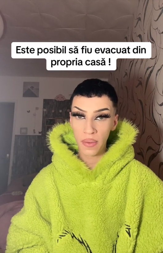 robert influencer tik tok