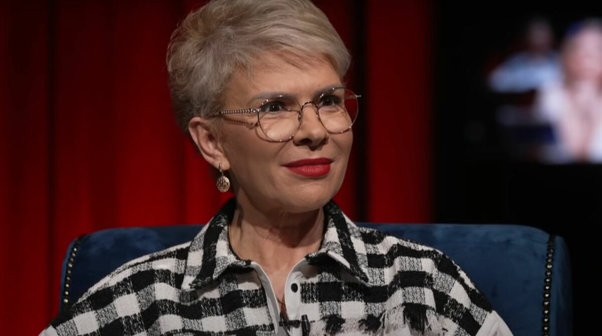 Imagine Stire Teo Trandafir se întoarce în fața camerelor și îl va avea partener pe Mircea Badea! Debut în forță pentru podcastul fostei prezentatoare de la Kanal D | 2review.ro