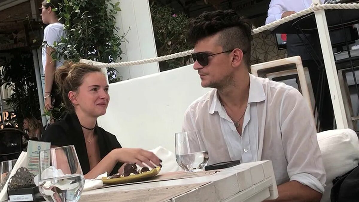 Imagine Stire Câți ani are iubita lui Tudor Chirilă, juratul de la Vocea României. Iulia îi este alături de mai bine de 10 ani | 2review.ro