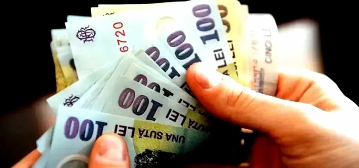 Bani pentru repartitoare de la Guvern. Românii care îi vor primi în 2024