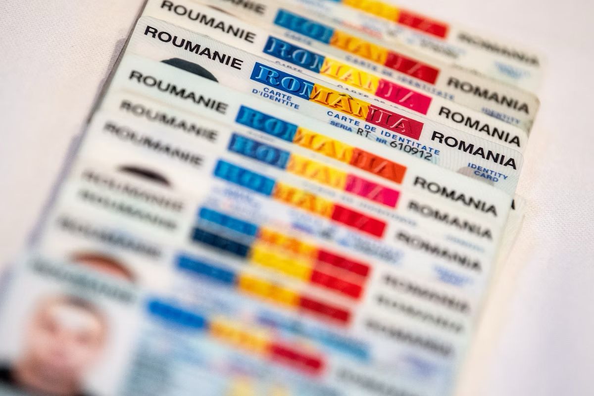 Carte de identitate cu CIP pentru români. Ianuarie 2024 vine cu schimbări importante, cum va arăta noul document