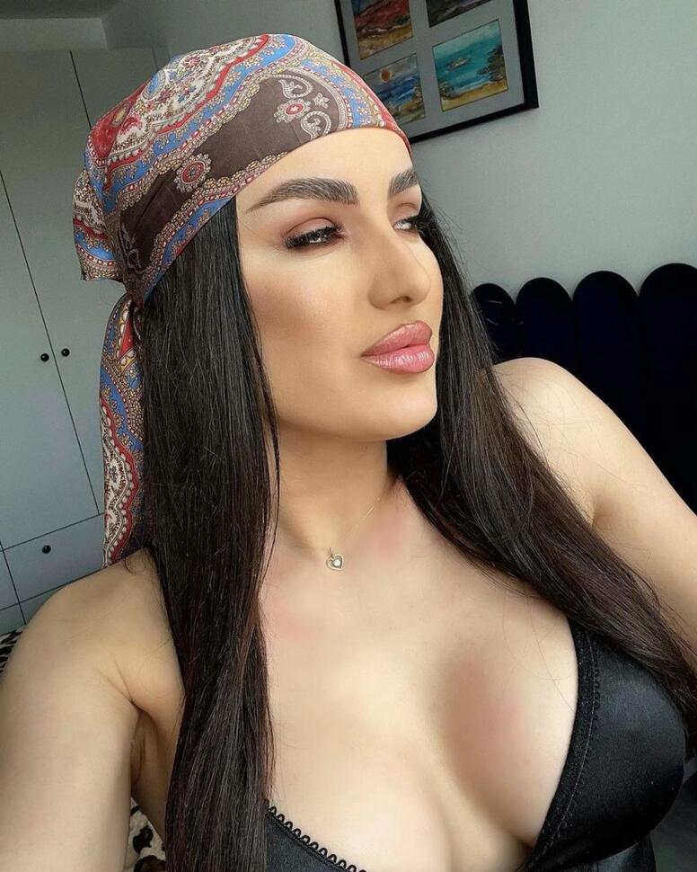 larisa popa taverna racilor