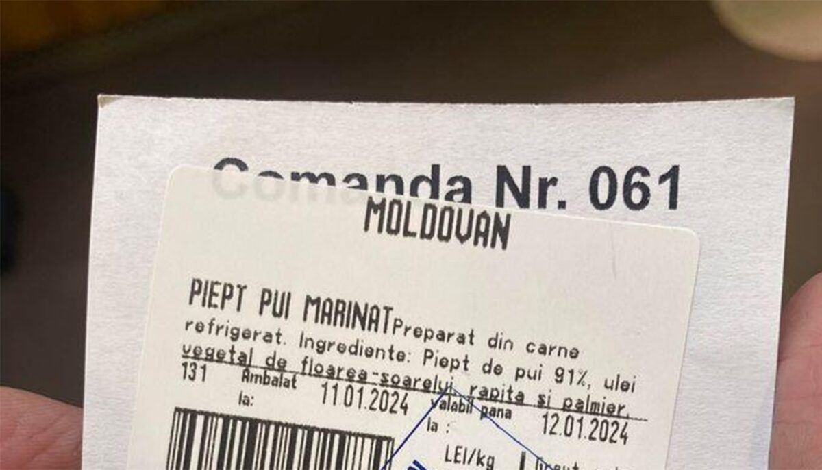 Câți lei a plătit un clujean pentru o porție de piept de pui. I s-a cerut „taxă de cuptor”