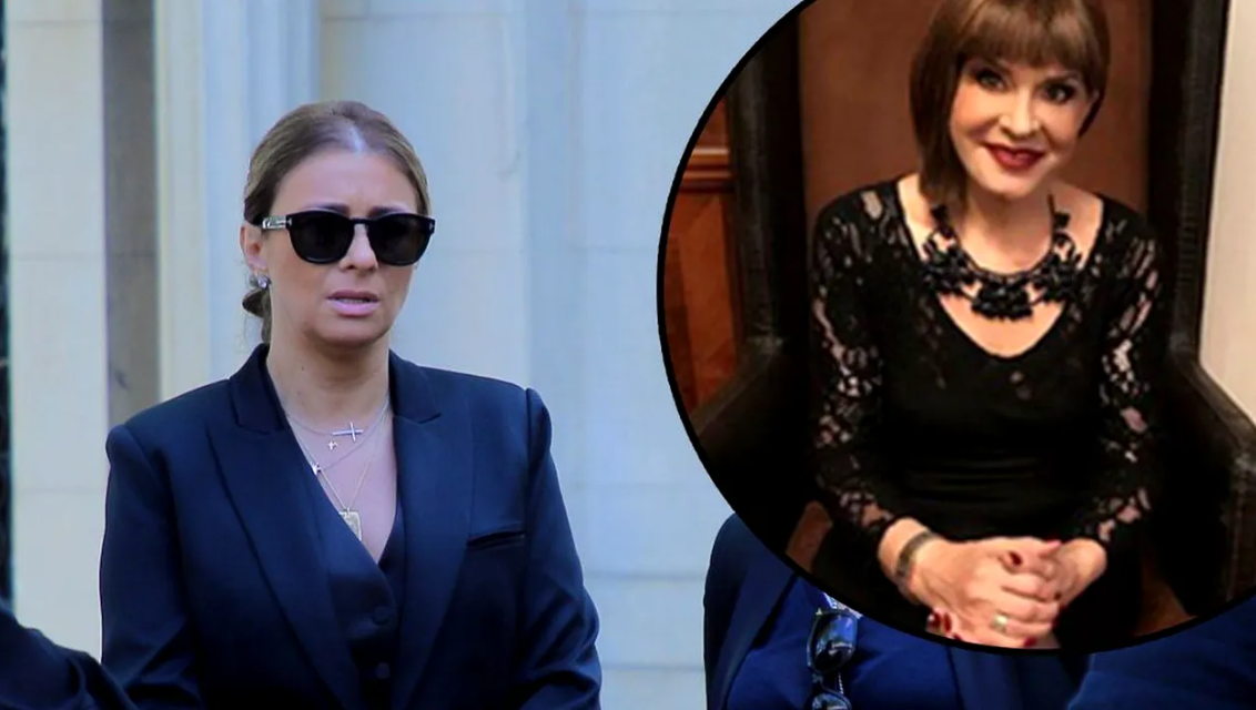 Imagine Stire Parastasul Ionelei Prodan, festival de băuturi și mâncăruri fine. Anamaria Prodan: “Am pus în pachete exact ce mânca ea” | 2review.ro