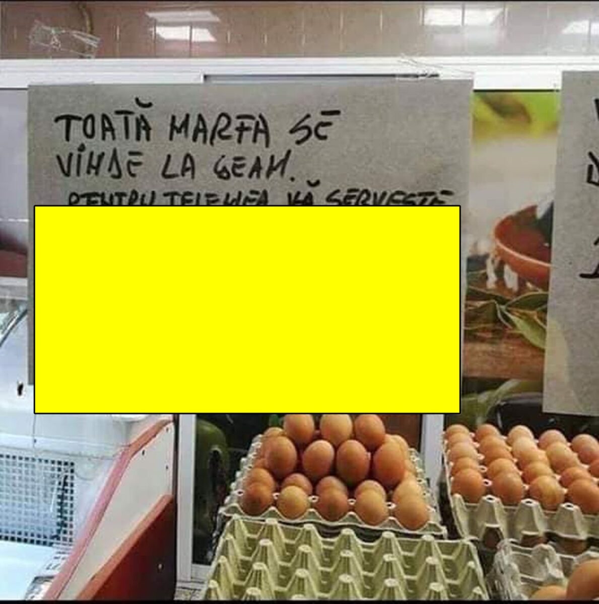 Clienții au râs cu lacrimi când au văzut anunțul din geam. Ce a putut să scrie vânzătorul e inimaginabil