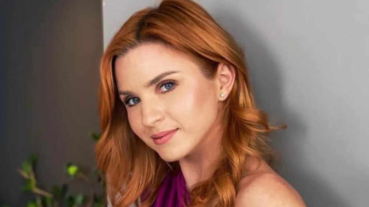 Imagine Stire De ce a plecat Cristina Ciobănașu de acasă. Actrița a recunoscut că a trecut prin momente dificile când a luat această decizie | 2review.ro
