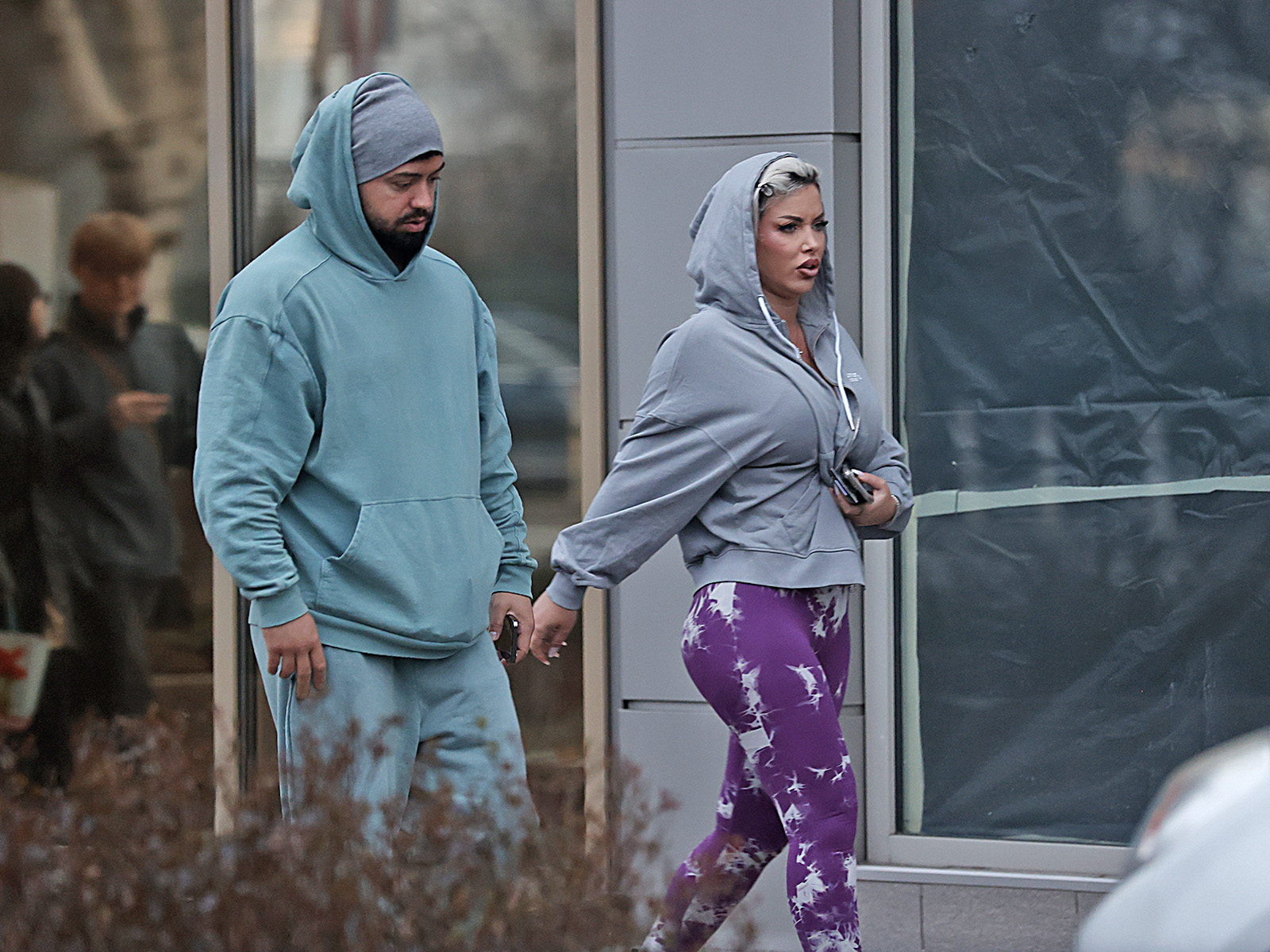 Loredana Chivu a ieșit la plimbare cu noul ei iubit (Foto: CANCAN.RO)