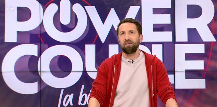Dani Oțil prezintă emisiunea „Power Couple”