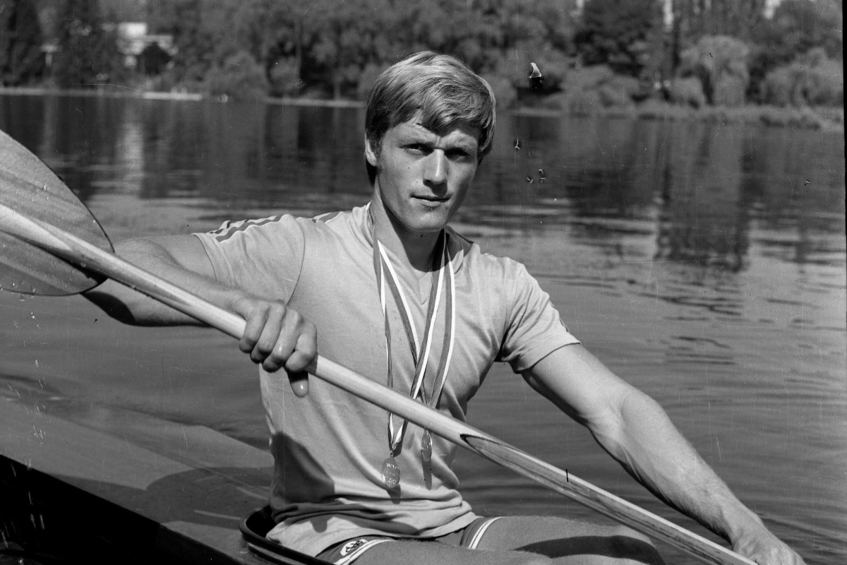 Vasile Dîba, primul campion olimpic la kaiac al României, a murit la 70 de ani. „Campionul și consăteanul nostru”