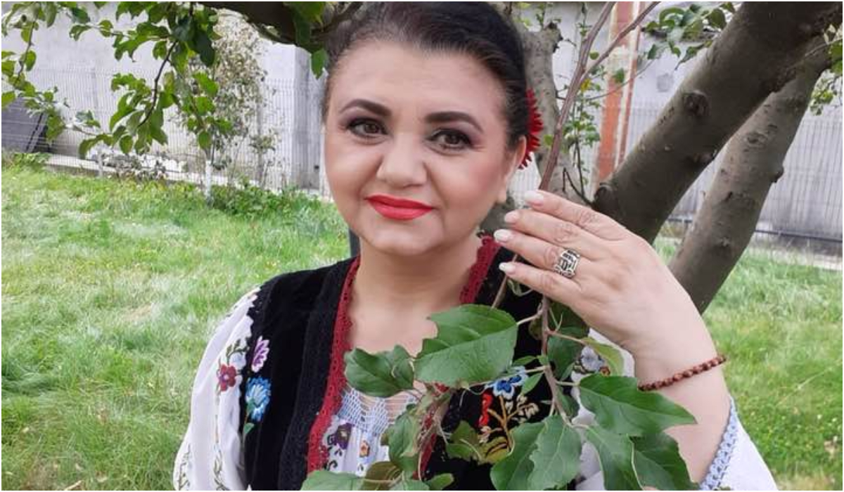 Solista Victorița Cica a murit la 50 de ani. Ciocârlia Olteniei le cântă acum îngerilor: „A lăsat un gol imens”