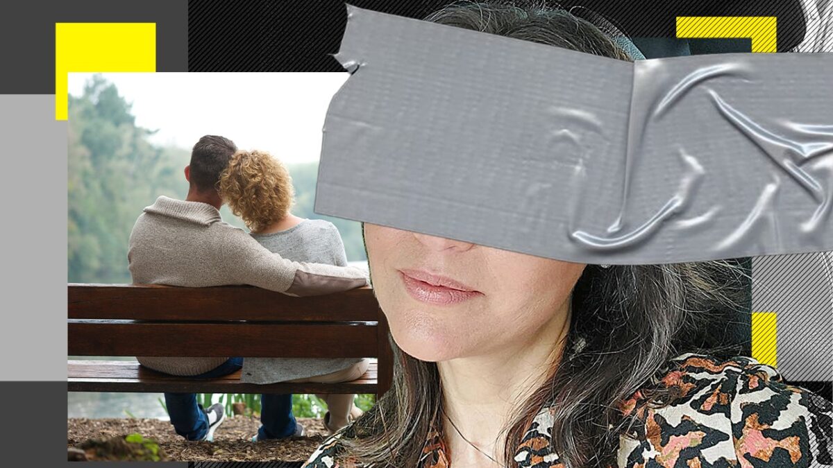 Imagine Stire Amantlâc BOMBĂ în showbizul românesc! S-au sărutat pasional în miezul zilei + Prima reacție a soțului încornorat | 2review.ro