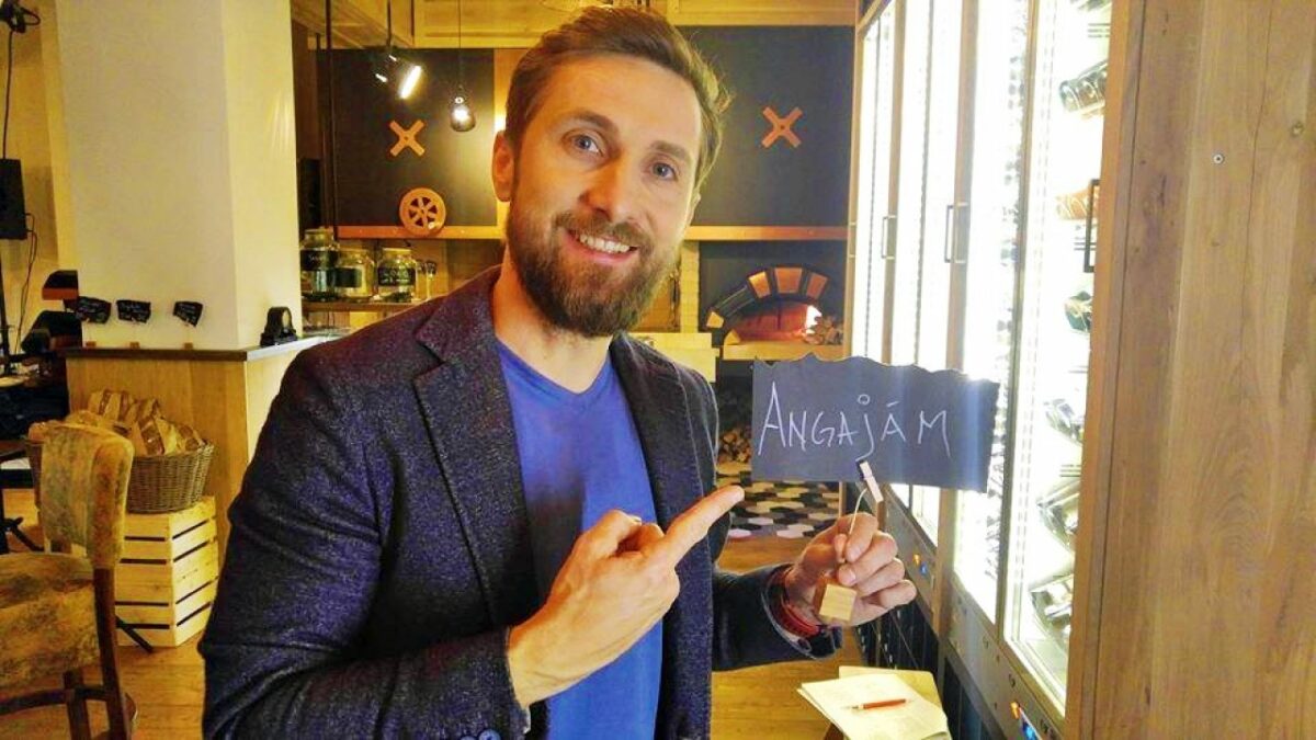 Imagine Stire Cu cine împarte banii de la restaurant Dani Oțil. Matinalul de la Antena 1 nu este unicul patron de la „The Grill” | 2review.ro