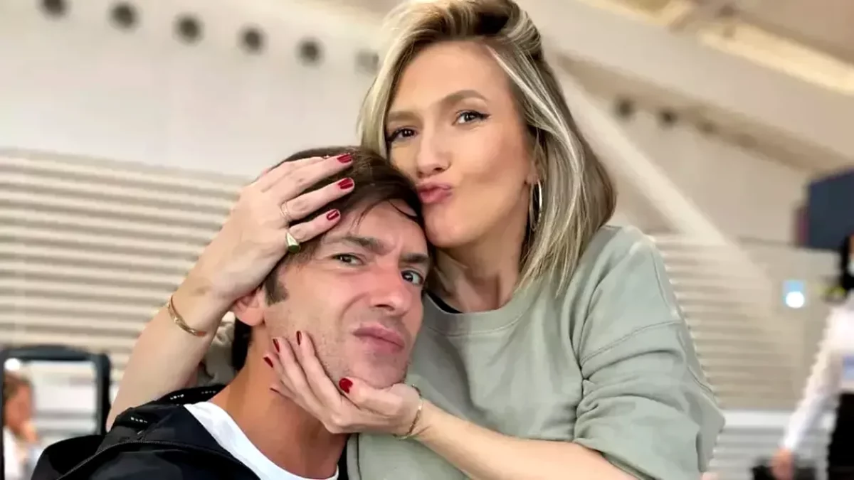 Imagine Stire Adela Popescu, supărată foc pe partenerul ei că a uitat de Valentine’s Day. Vedeta a fost la un pas să strice marea surpriză pe care i-a pregătit-o Radu Vâlcan | 2review.ro