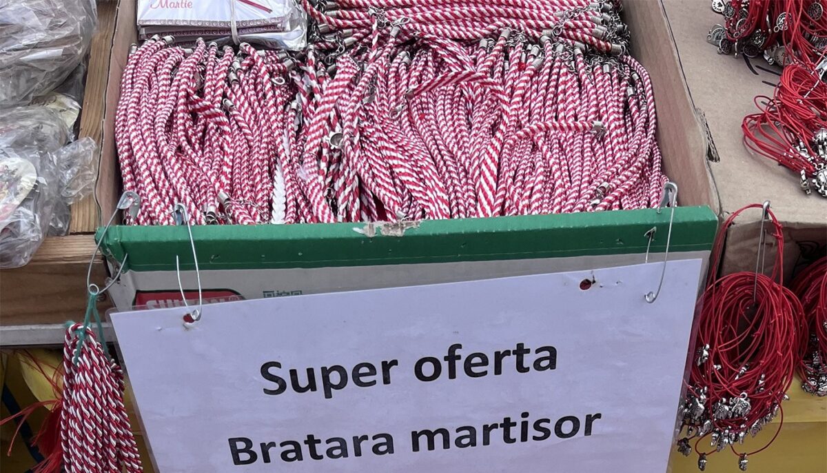 „Super-ofertă” în Piața Rahova din București. Cu câți lei se vinde un singur mărțișor