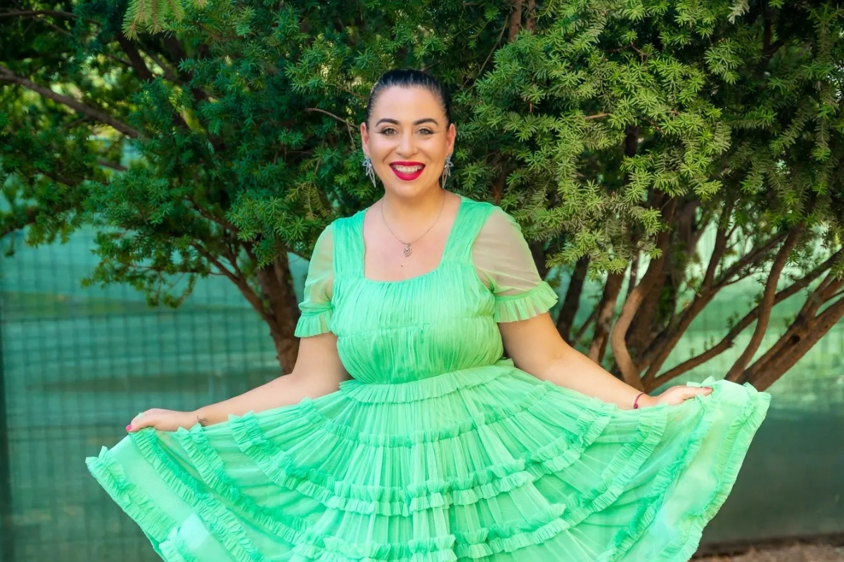 Oana Roman, criticată aspru de fani după ce sa pozat în baie. Ce