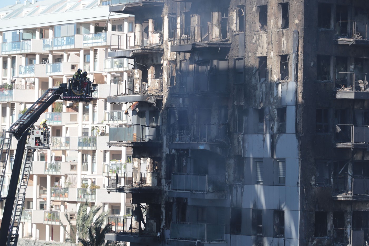 valencia incendiu