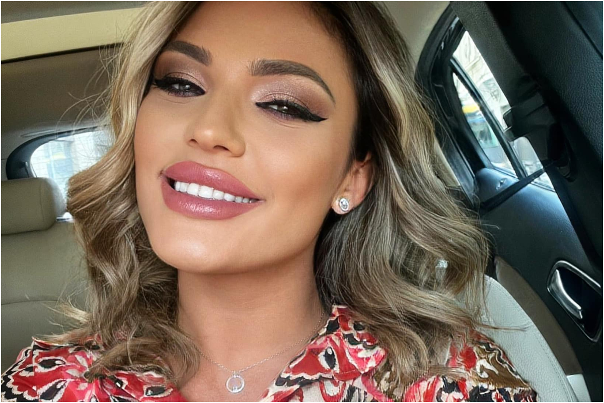 Imagine Stire Au făcut botezul în secret! Diana Enache și-a creștinat fiica. FOTO | 2review.ro