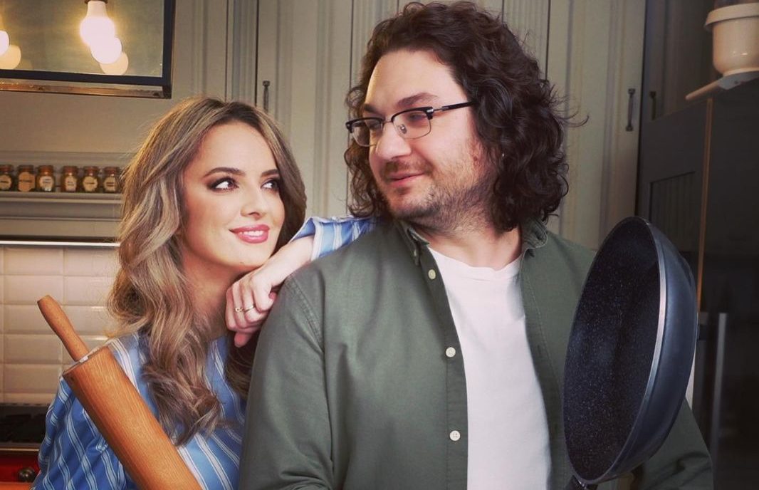 Imagine Stire Cine este Cristina, soţia lui Florin Dumitrescu? Tocmai a fost dată în judecată de Antena 1 | 2review.ro