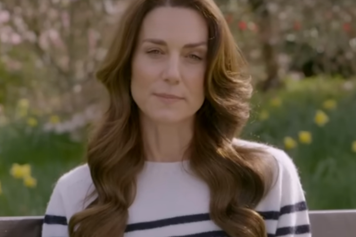 Imaginile şocante cu Kate Middleton, care i-au bulversat pe fabricanţii de teorii ale conspiraţiei: „Este o sosie, nu are cum să fie ea”