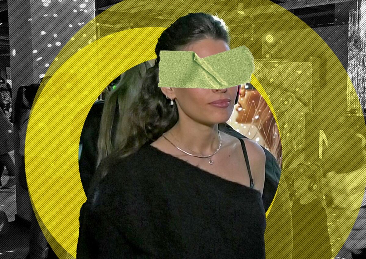 Imagine Stire Cea mai sexy mămică din showbiz rupe tăcerea: depresia postnatală, botezul restrâns și nunta pe care o așteaptă cu sufletul la gură. Pune presiune pe iubit: ”Nu mai putem să dăm retur!” | 2review.ro