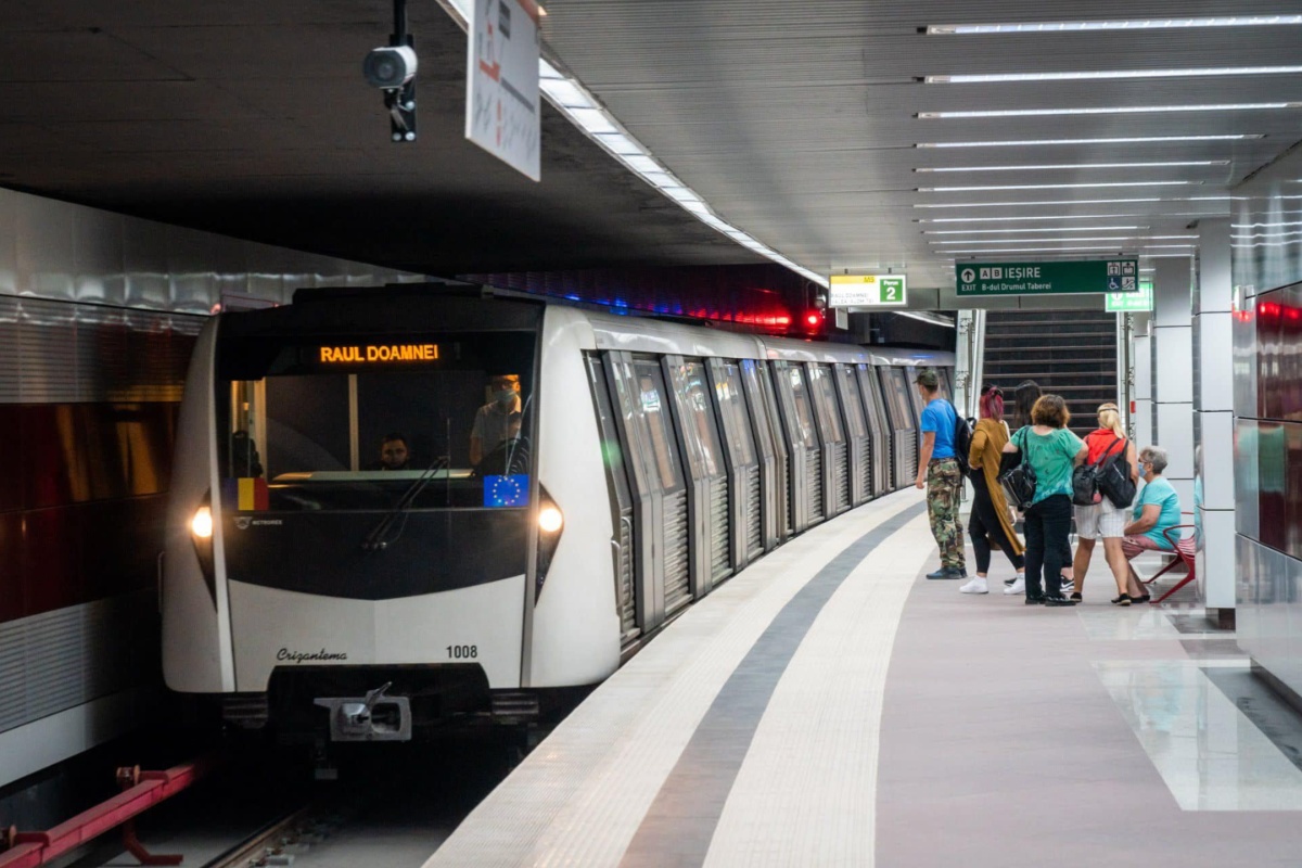 Program STB și Metrorex de Paște 2024. Cum circulă autobuzele, tramvaiele și metroul în noaptea de Înviere