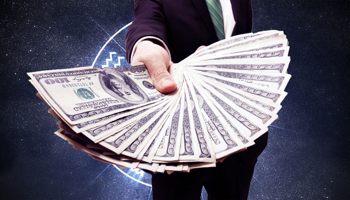 Imagine Stire Cele 3 zodii care au cele mai mari șanse să devină miliardari. Acești nativi se vor umple de bani în anii următori | 2review.ro