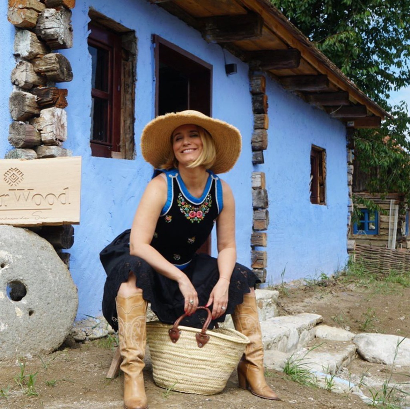 Andreea Esca, imagine în complexul pe care îl deține/ Sursa foto: Instagram