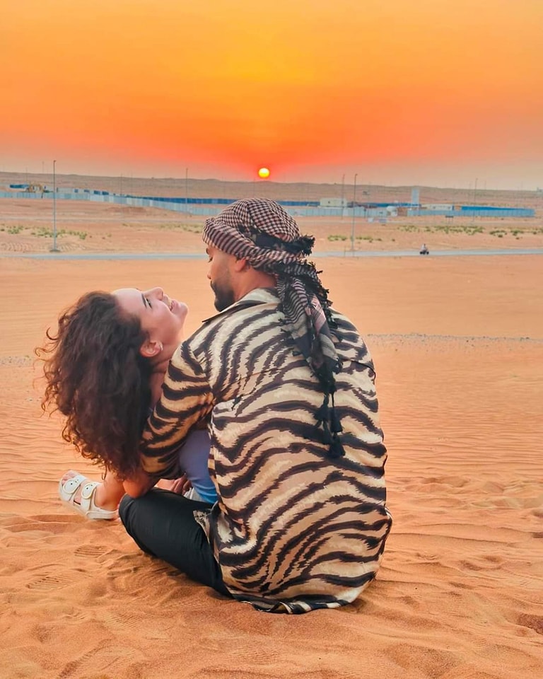 Jador și Oana, în Dubai (Foto: Facebook)
