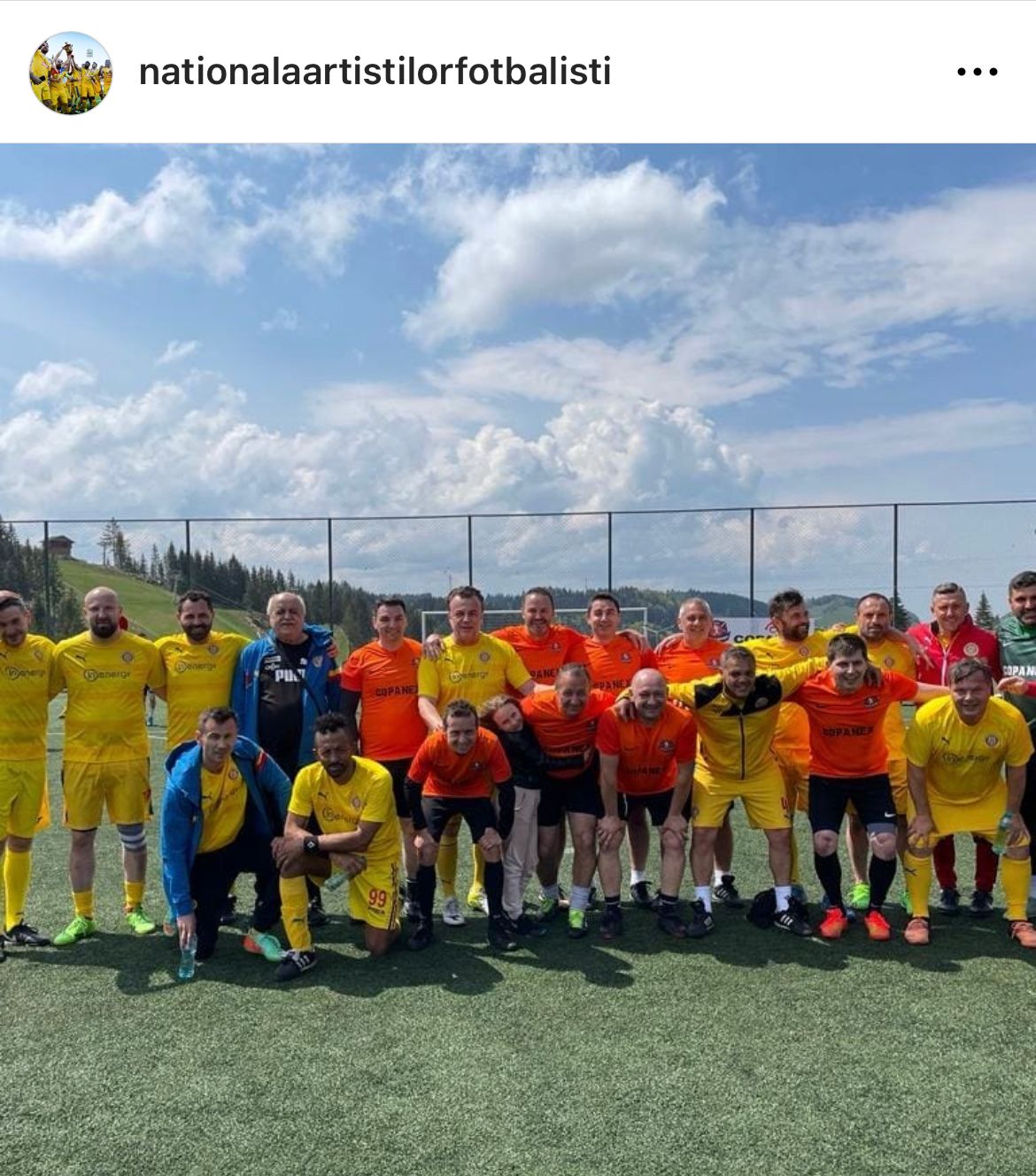 Echipa Națională de Fotbal a Artiștilor 