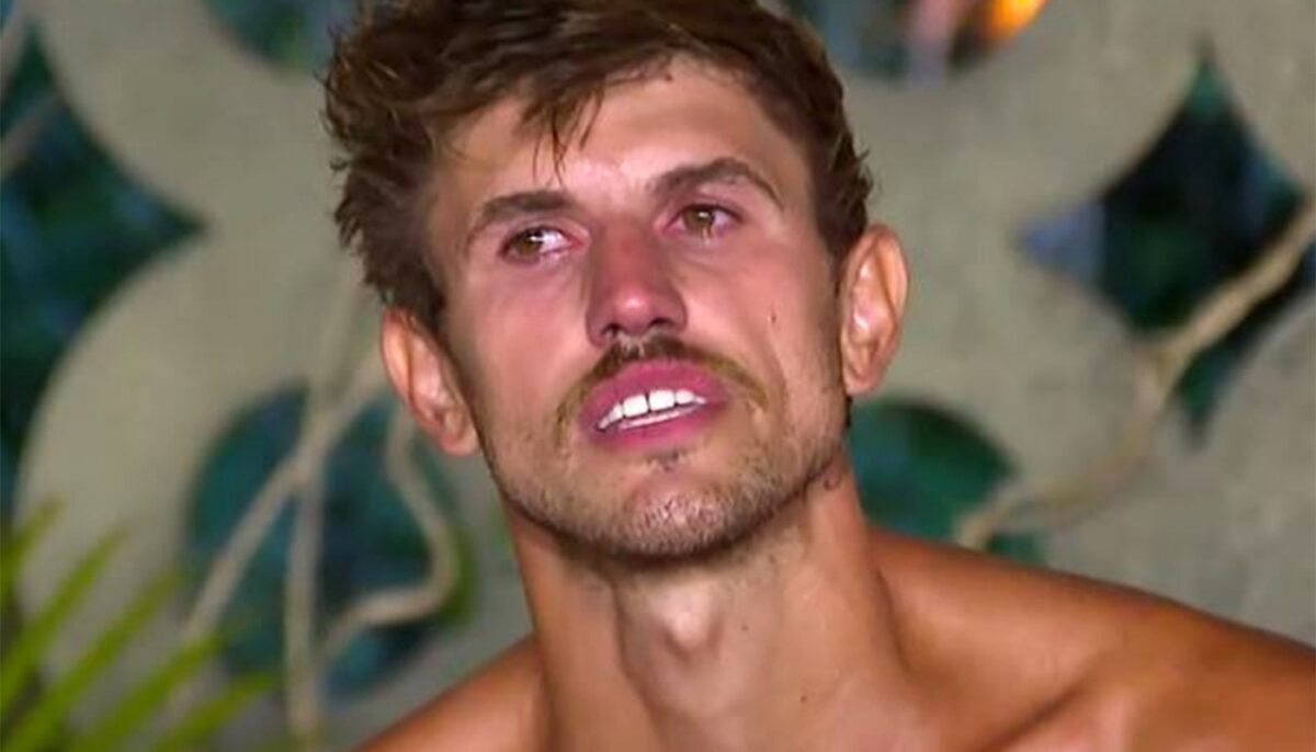 Imagine Stire Scandal după eliminarea lui Alex Delea de la Survivor All Stars. Acuzații de „aranjament” la adresa Pro TV | 2review.ro