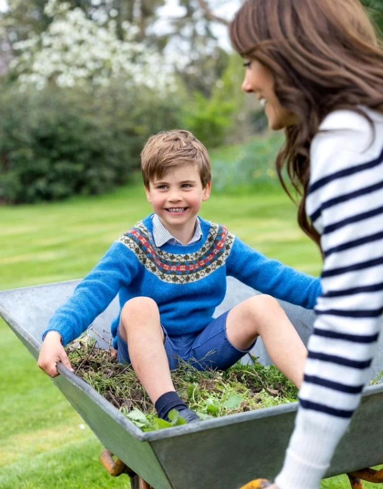 Fotografia de la aniversarea trecută a Prințului Louis. Sursa: Instagram