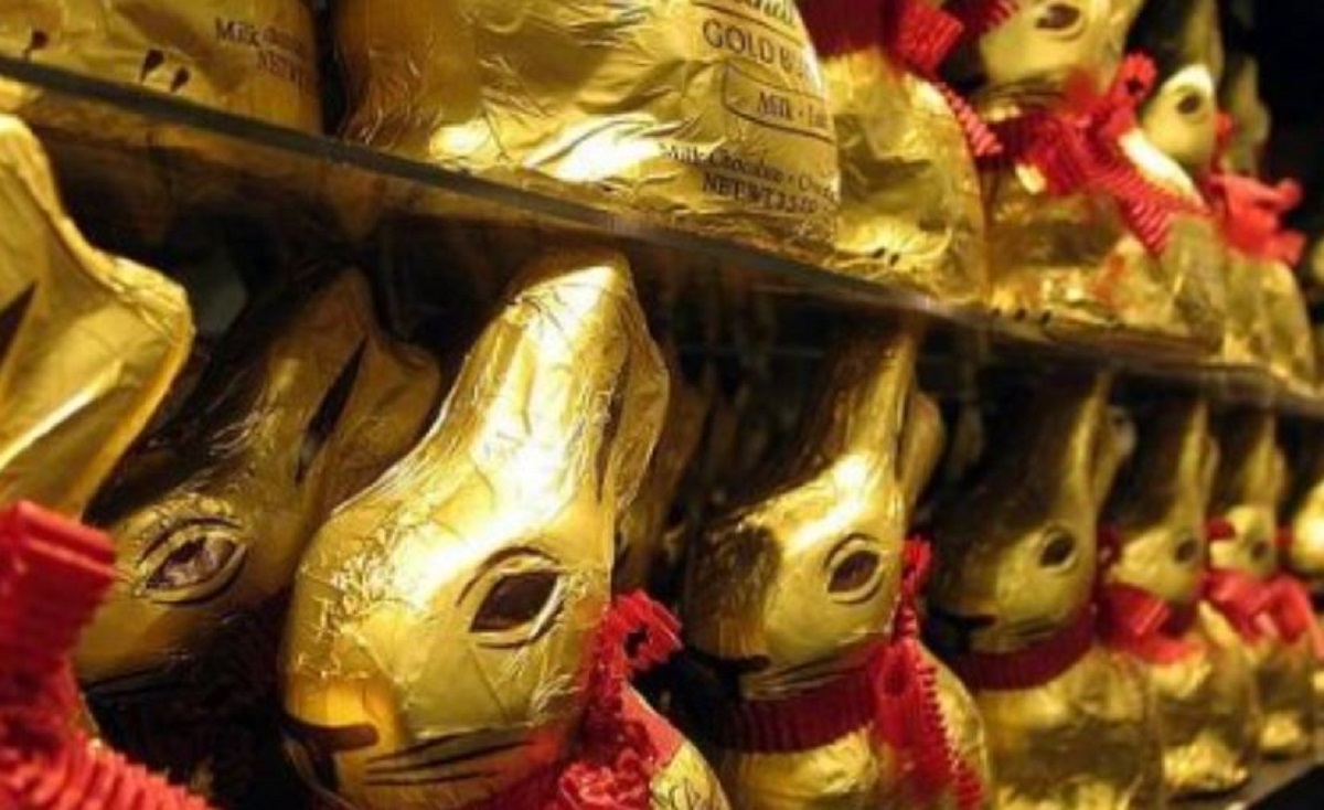 Au salariile mai mari, dar prețurile în supermarketuri sunt mai mici decât la noi. Cât costă un iepuraș de ciocolată în Marea Britanie față de România