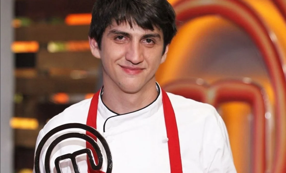 Îți mai amintești de primul câștigător MasterChef ales de Bontea, Dumitrescu și Bontea? Ce face și cu ce se ocupă acum Petru Buiuca