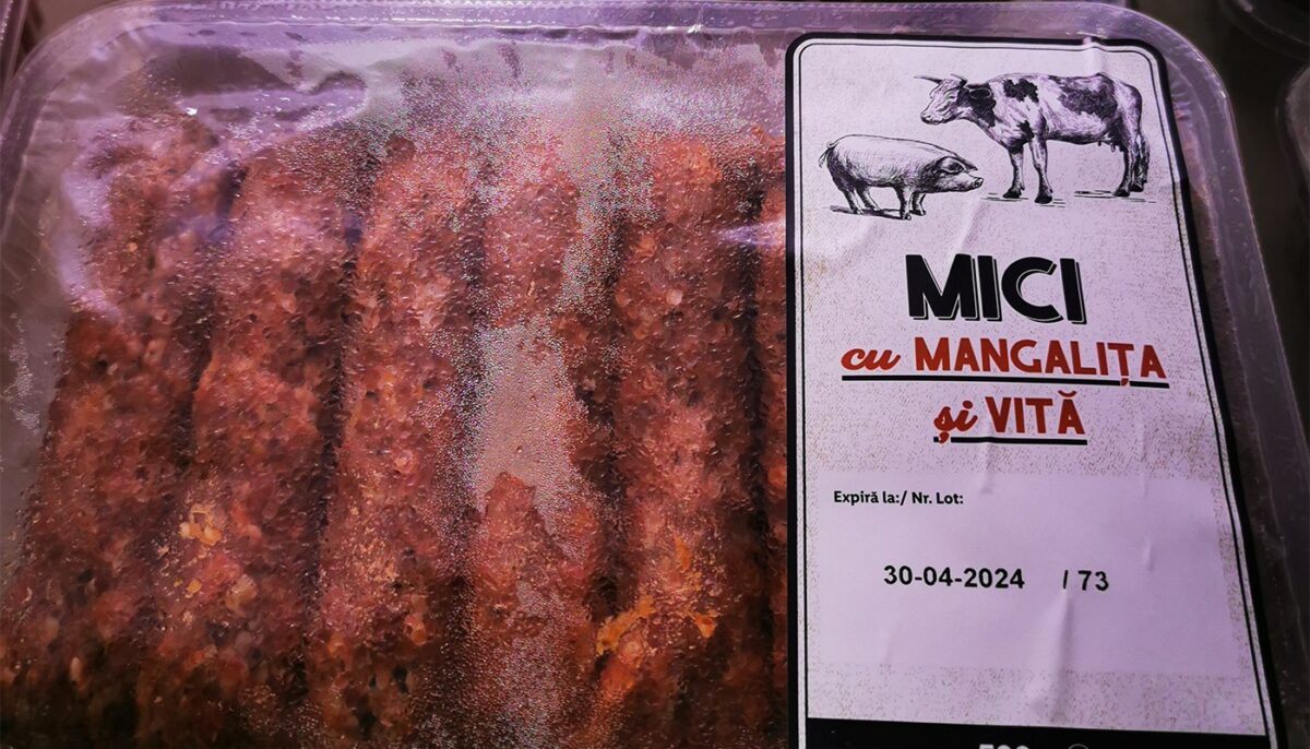 Sunt cei mai scumpi din București! Câți lei costă o caserolă cu mici de mangaliță, în Lidl