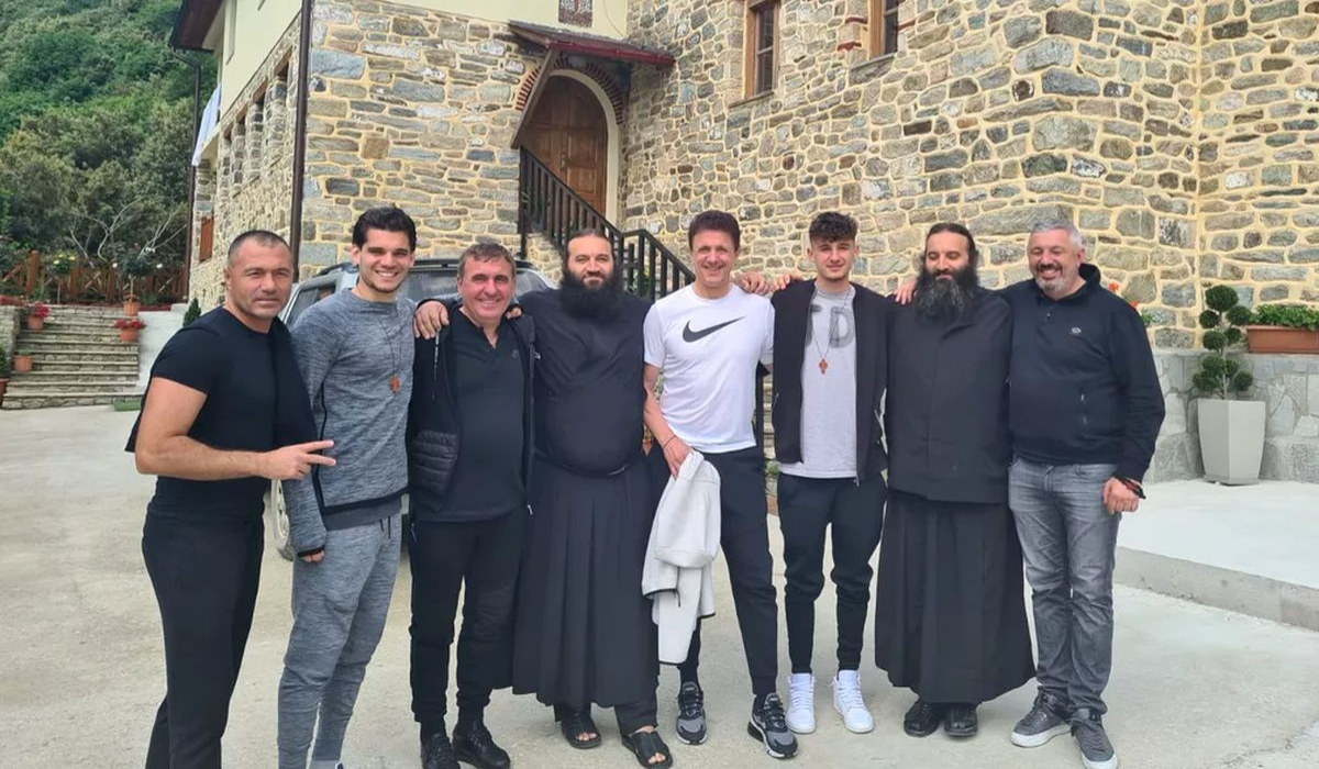 Ianis Hagi a trăit o experiență unică pe Muntele Athos. Lăcașul preferat al credincioșilor l-a transformat radical pe fiul „Regelui”