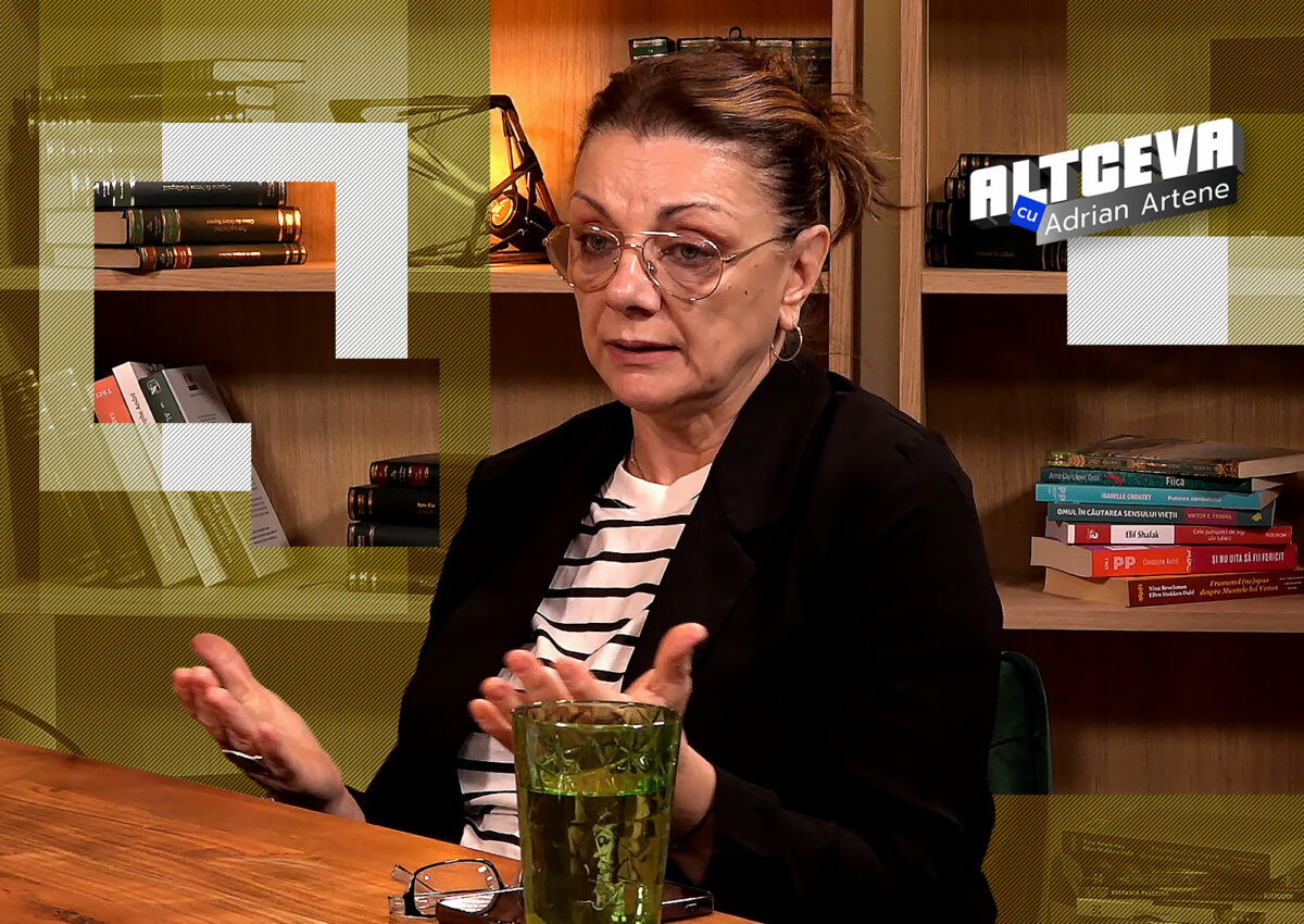 Imagine Stire Carmen Tănase și-a deschis sufletul și a mărturisit ce relație are cu Dumnezeu. “S-a săturat!” + “Uneori a întârziat” | 2review.ro