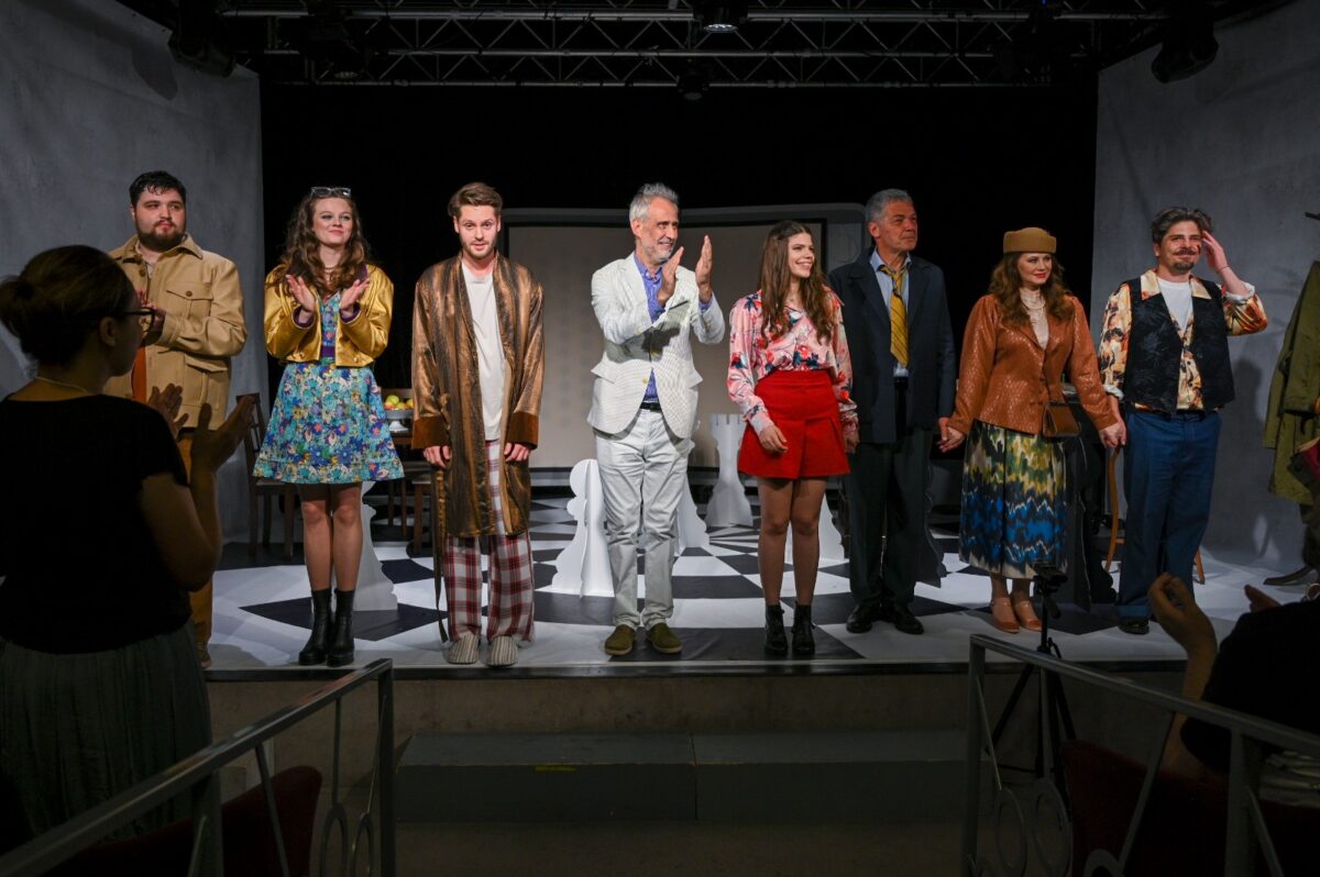 Comedia „Siciliana”, piesa de teatru scrisă de Aurel Baranga care readuce parfumul nostalgiei vechiului București