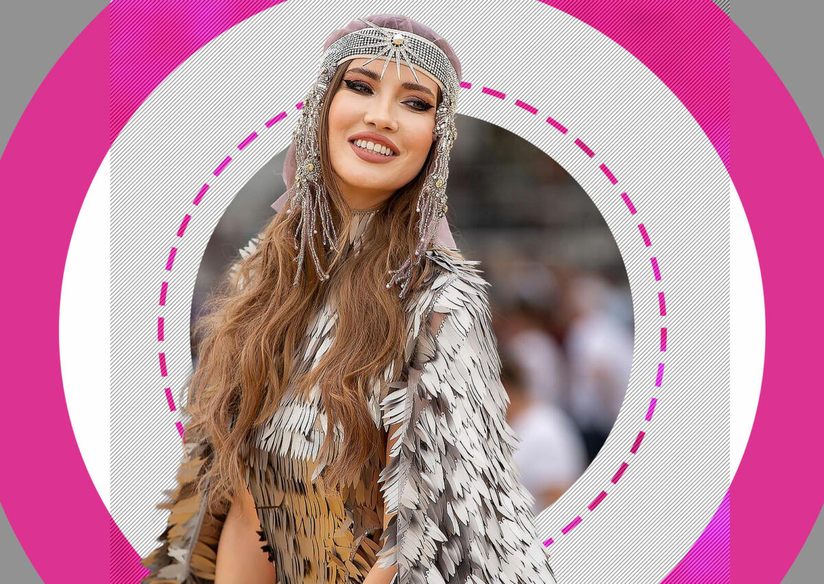 Imagine Stire Împăcarea momentului în showbiz! Iulia Albu a închis războiul, după ani în care nu și-au vorbit. “Îmi umple inima de bucurie!” + “Mai vreau încă un copil” | 2review.ro