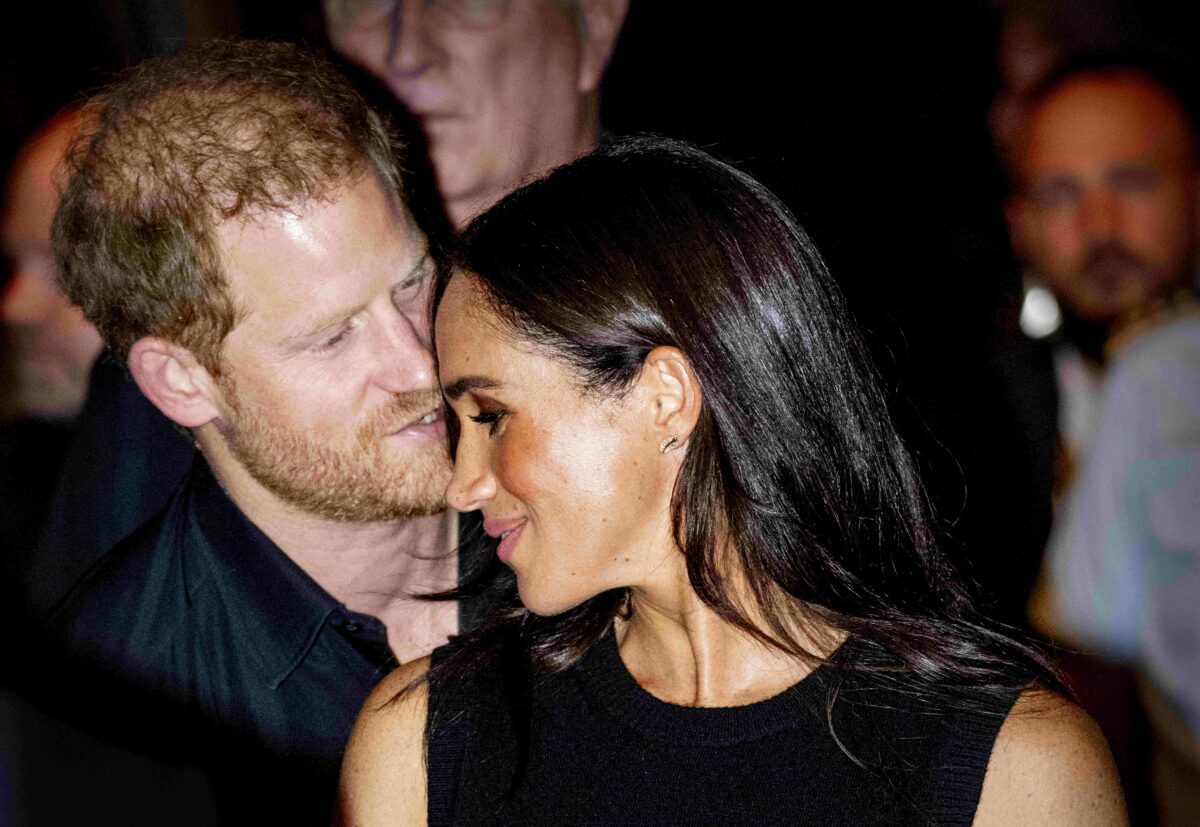 Imagine Stire Speriat că Meghan Markle l-ar putea părăsi, Prințul Harry a recurs la un gest extrem! | 2review.ro