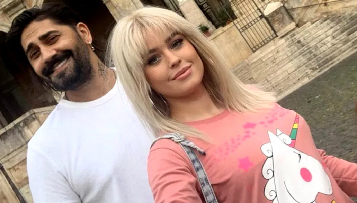 Imagine Stire Connect-R şi Misha se iubesc din nou? Mesajul care i-a lăsat muţi de uimire pe fani: „M-am îndrăgostit de tine” | 2review.ro