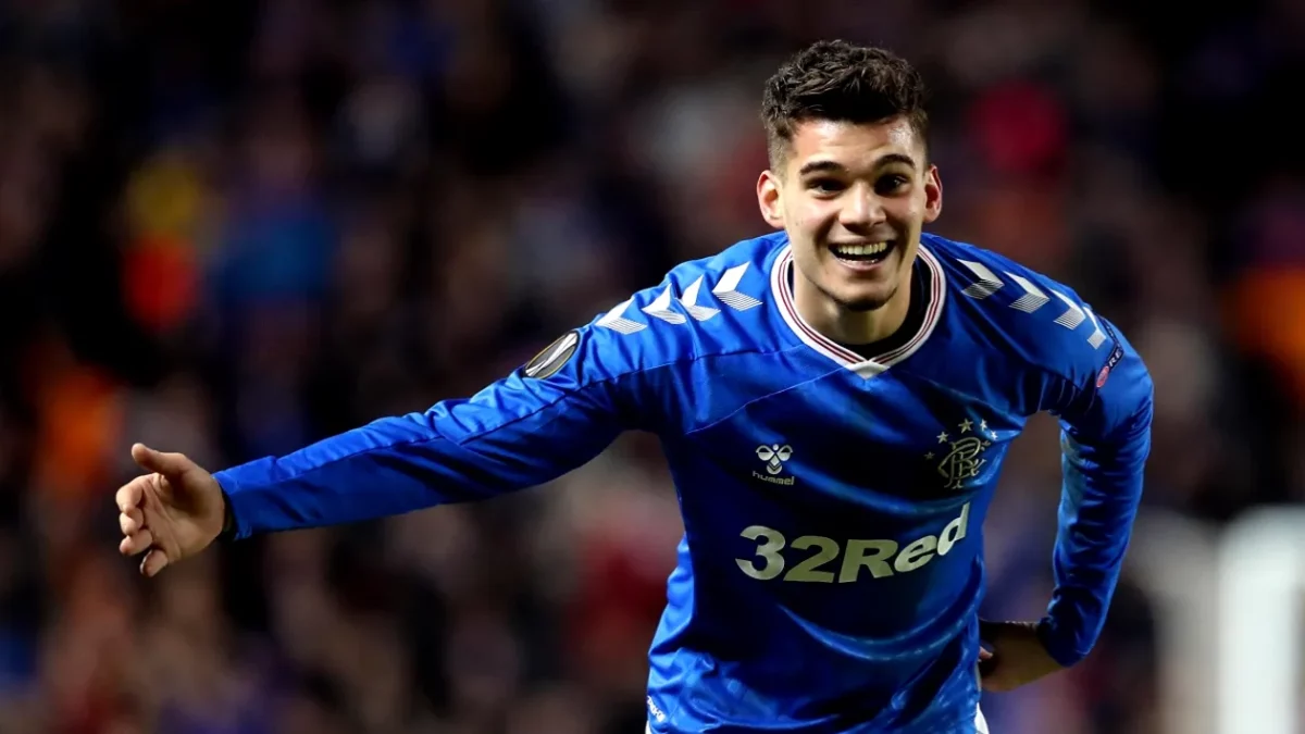 Imagine Stire Vestea genială primită de Ianis Hagi, la câteva zile după nunta sa! Tatăl lui sigur este în al nouălea cer de fericire | 2review.ro