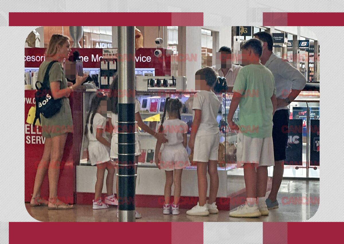 Imagine Stire Tablou de familie complet cu Pelinel și Borcea-n mall! Suma pe care au ”spart-o” în 5 minute de dragul celor mici! CANCAN.RO a aflat tot | 2review.ro