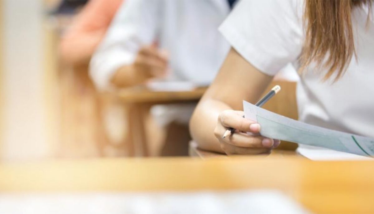 BAC 2024 | Subiecte dificile la fizică, informatică, chimie și biologie