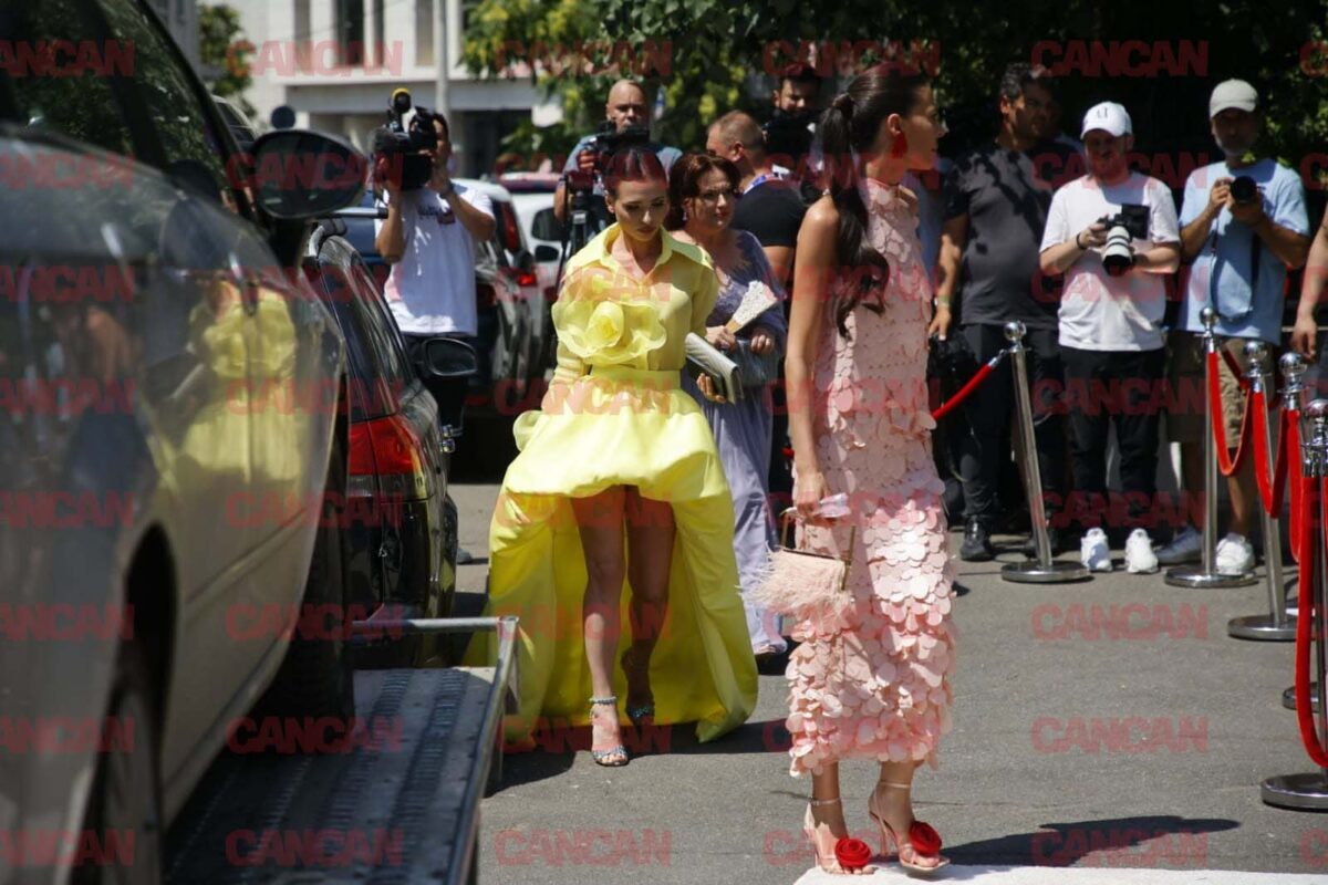 Imagine Stire Primele imagini de la Biserica Sf. Visarion, unde Ianis Hagi și Elena Tănase se căsătoresc religios. Invitați numai unul și unul! | 2review.ro